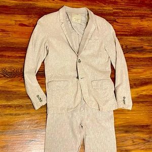Boys linen suit